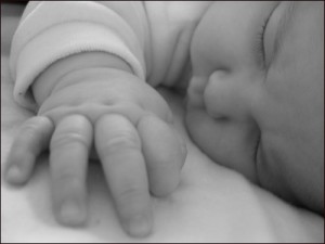 Un bébé qui dort